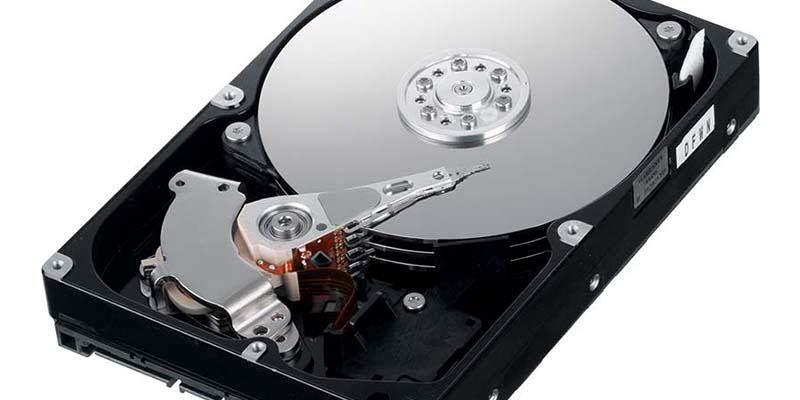 descubre cuantas horas puede durar prendido un disco duro